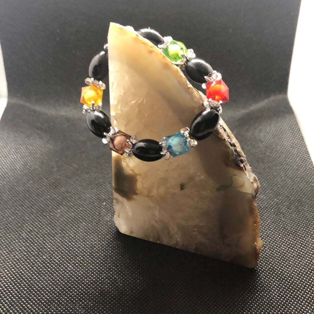 Women bracelets plastic colors